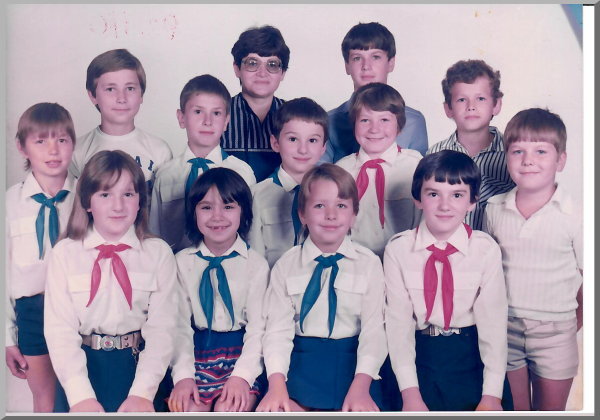 A Szarkási Iskola utolsó tanulócsoportja (1986)