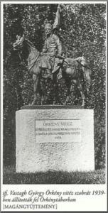 Örkény vitéz szobra
