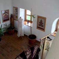 Click to view buzsak18_t1.jpg