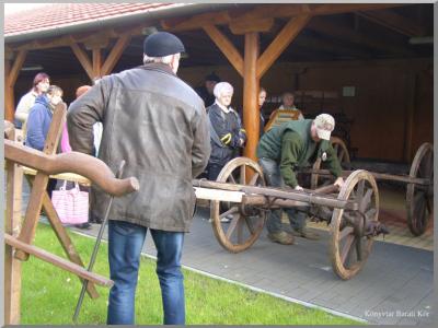 Gyökereink Emlékudvar