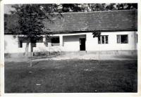 Click to view 20_szobrosi_iskola_2_1960_t1.jpg