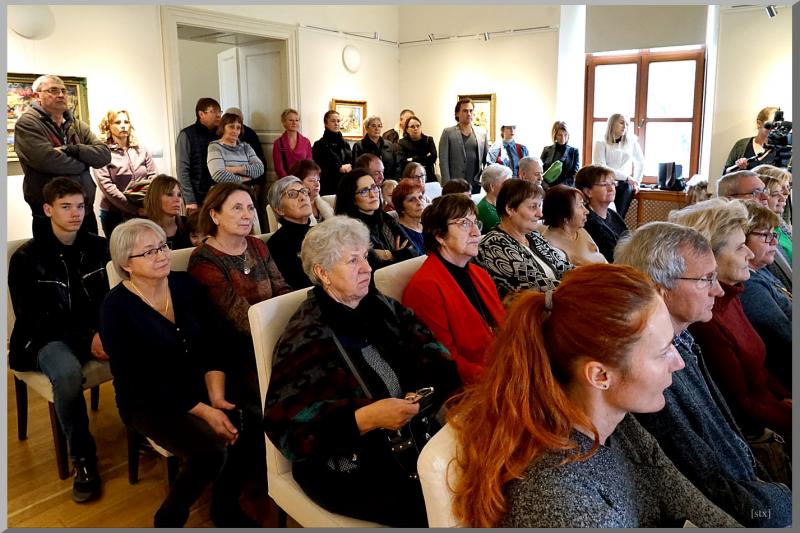 Pillanatképek egy kiállításról