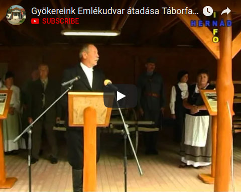 Gyökereink Emlékudvar átadása